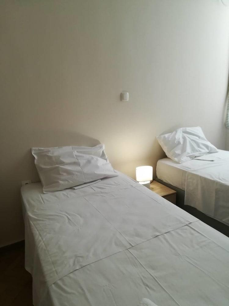 Kaniggos- 3 Bedrooms Apartment أثينا المظهر الخارجي الصورة